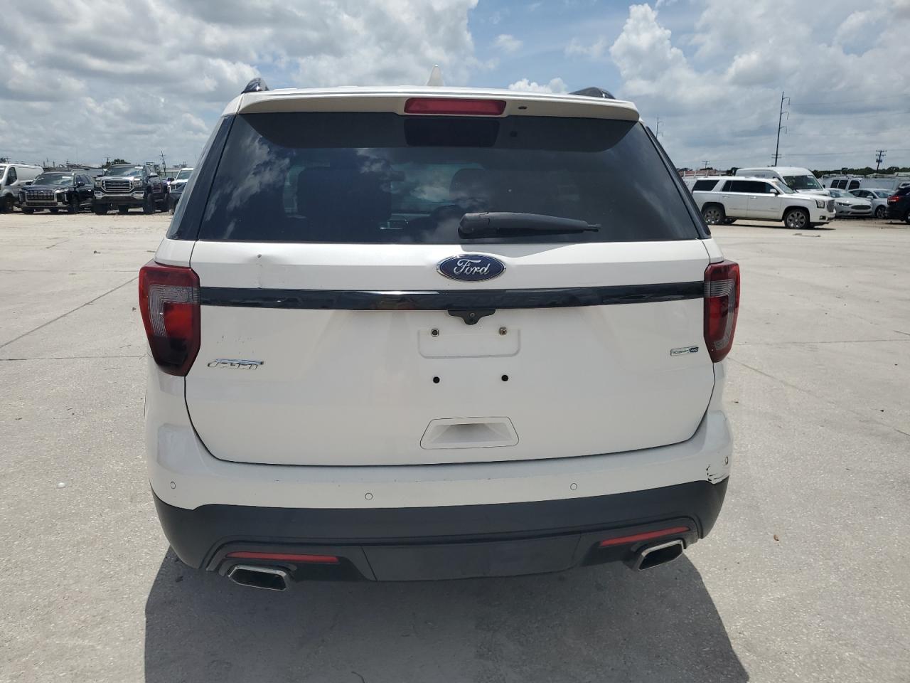 2016 Ford Explorer Sport VIN: 1FM5K8GT1GGB15850 Lot: 64407285