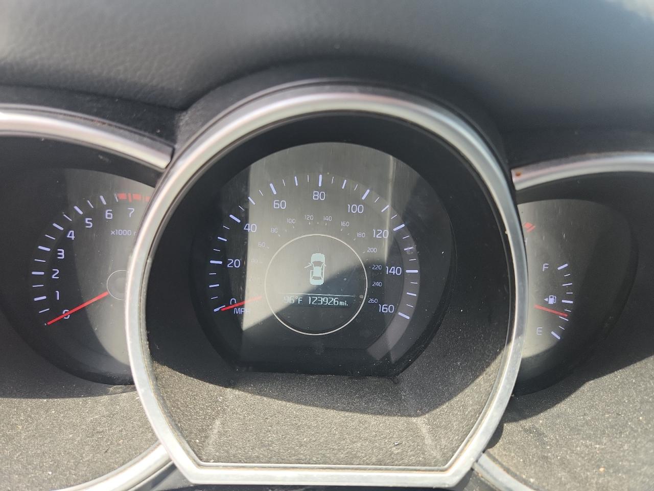 5xxgm4a74fg451803 5XXGM4A74FG451803 2015 Kia Optima Lx