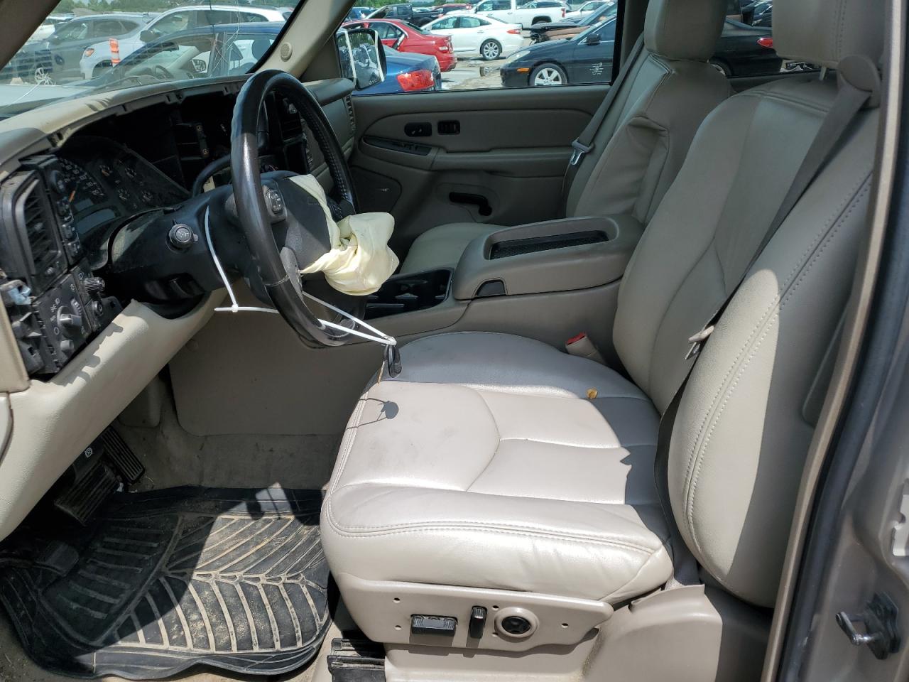 2004 Chevrolet Tahoe K1500 VIN: 1GNEK13Z94R171743 Lot: 64603615