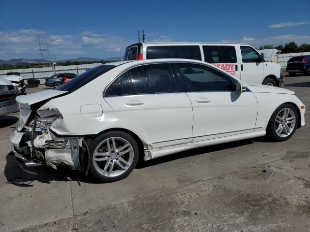  MERCEDES-BENZ C-CLASS 2014 Biały