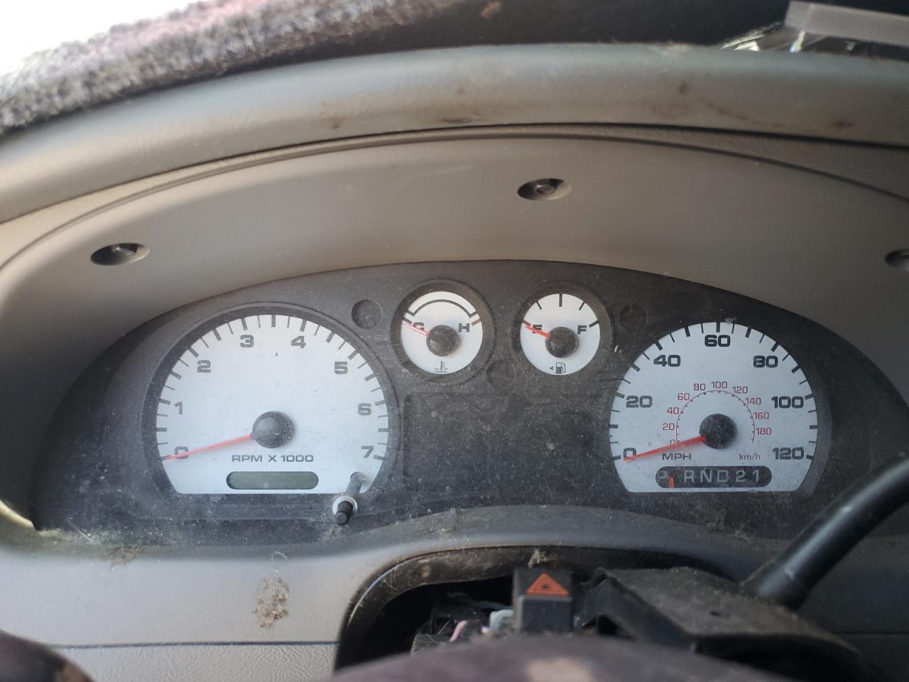 2011 Ford Ranger Super Cab VIN: 1FTKR1EE5BPA55370 Lot: 63914955