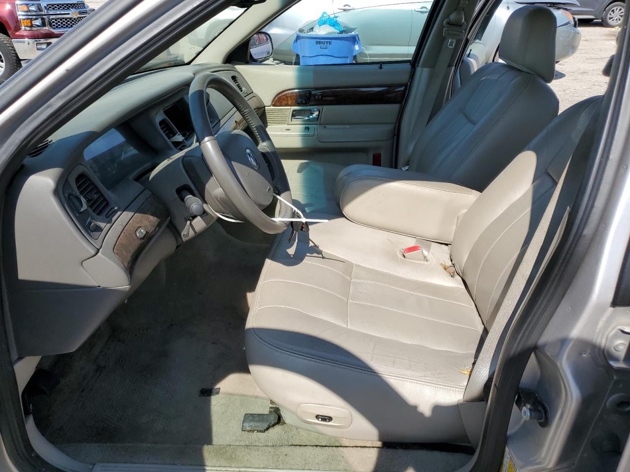 2010 Mercury Grand Marquis Ls VIN: 2MEBM7FV6AX632804 Lot: 62233955