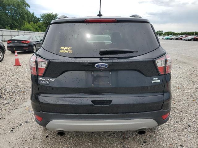  FORD ESCAPE 2018 Czarny