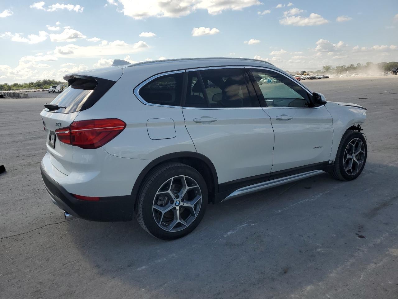 2017 BMW X1 xDrive28I VIN: WBXHT3C3XH5F77687 Lot: 65826865