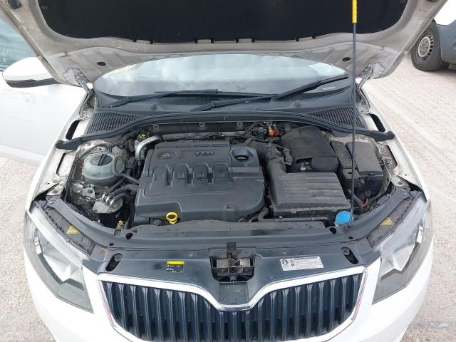 2015 SKODA OCTAVIA SE TDI CR 