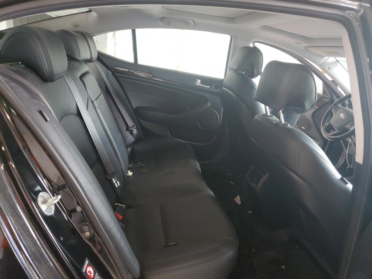 2016 Kia Cadenza Luxury VIN: KNALN4D71G5208668 Lot: 63841095