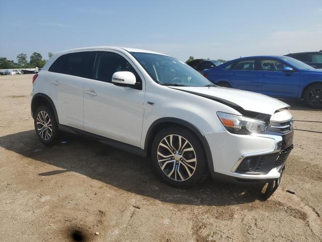  MITSUBISHI OUTLANDER 2018 White