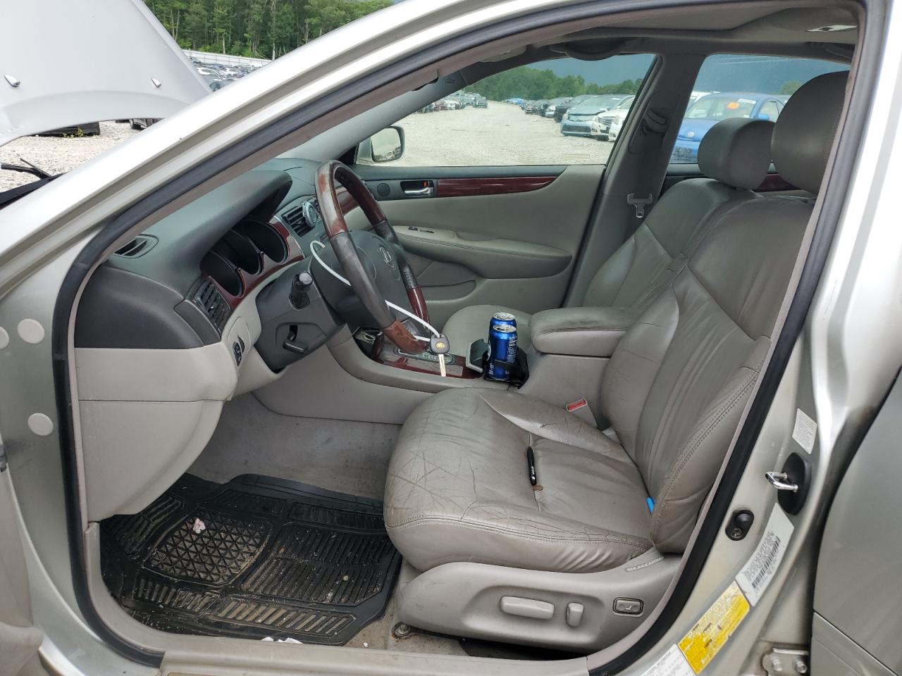 2002 Lexus Es 300 VIN: JTHBF30G825020913 Lot: 64006065