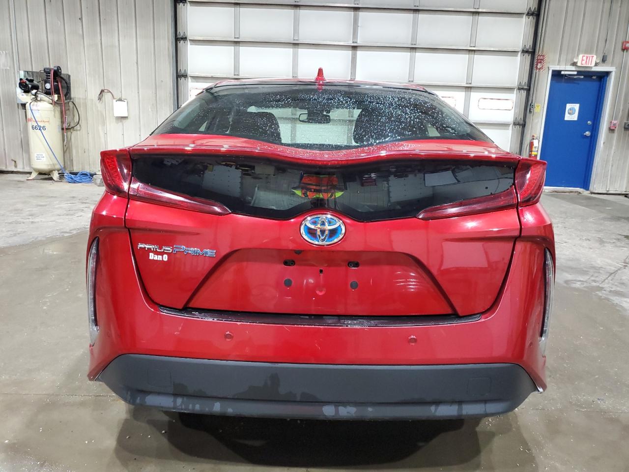 2018 Toyota Prius Prime VIN: JTDKARFPXJ3070913 Lot: 64381445
