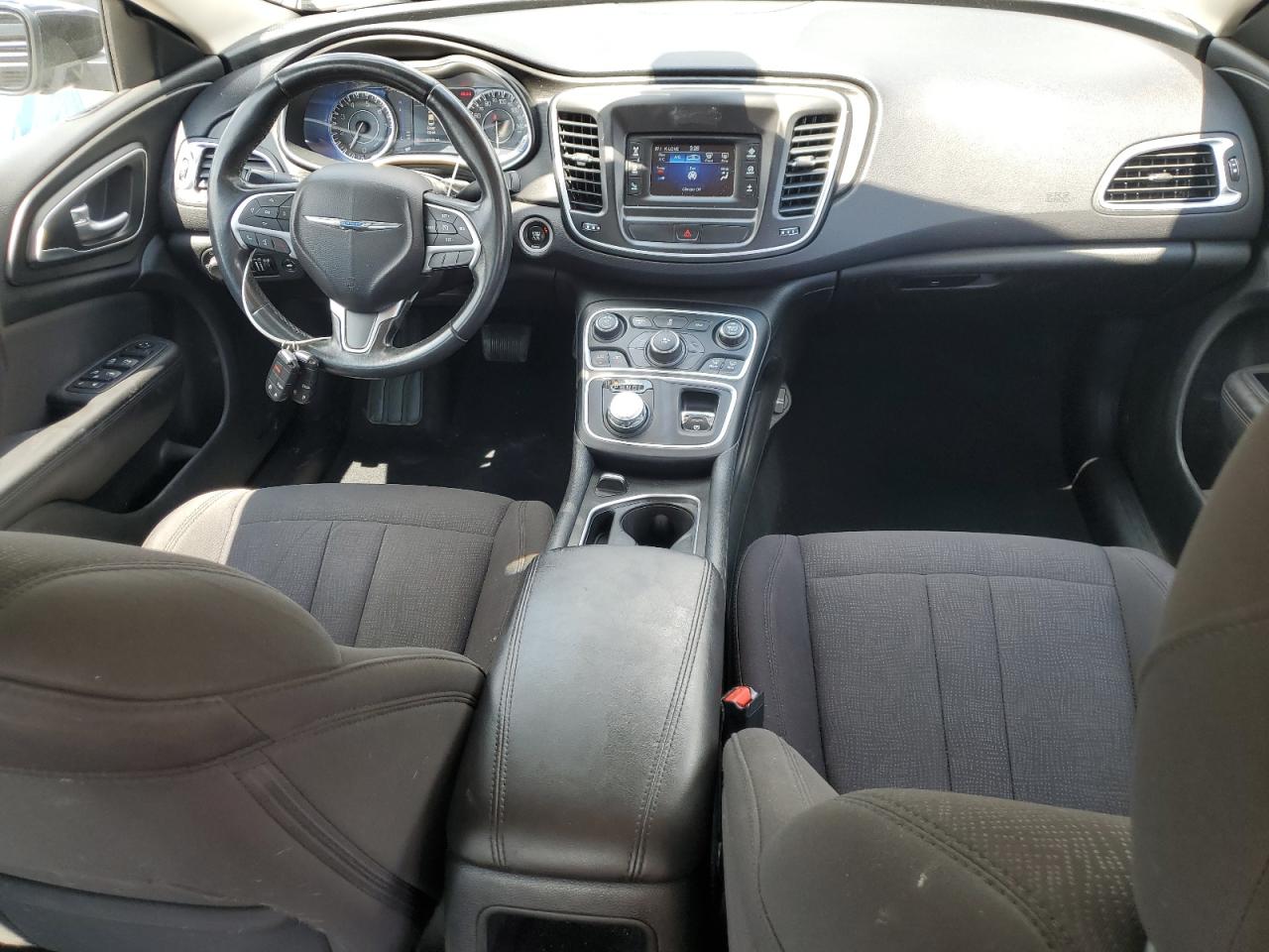 2015 Chrysler 200 Limited VIN: 1C3CCCAB7FN671543 Lot: 64809475