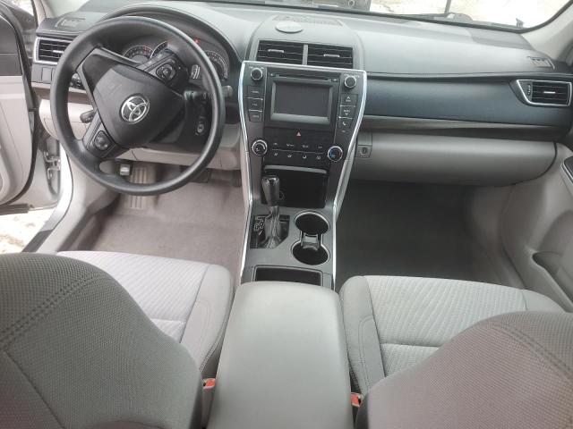  TOYOTA CAMRY 2015 Srebrny