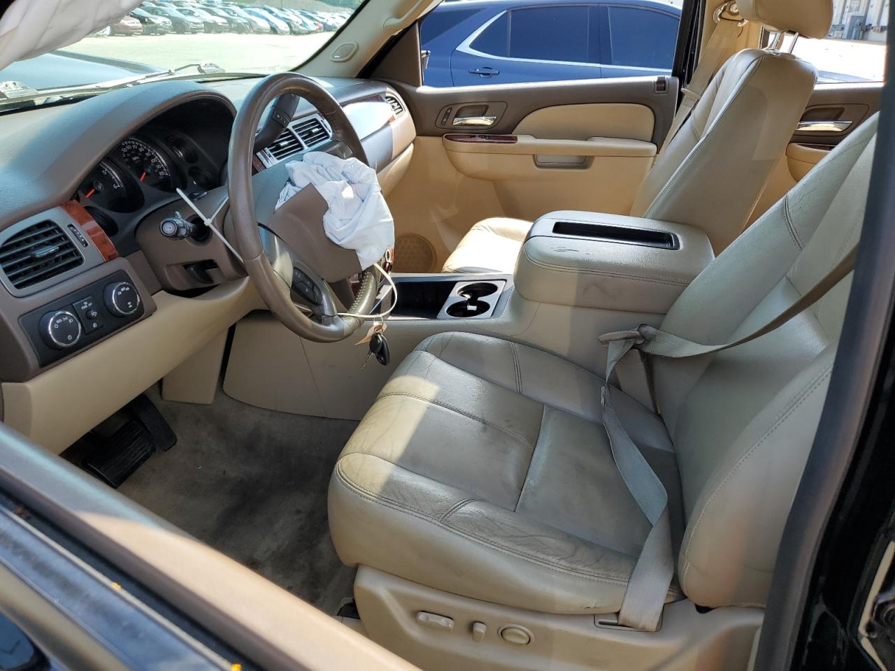 2014 Chevrolet Suburban K1500 Lt VIN: 1GNSKJE73ER193012 Lot: 64617935