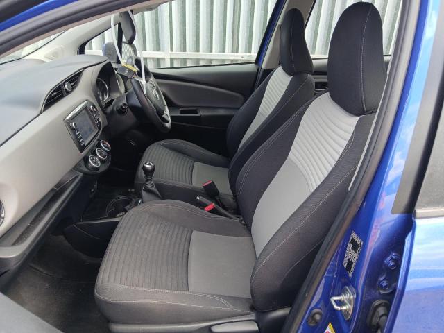2019 TOYOTA YARIS ICON