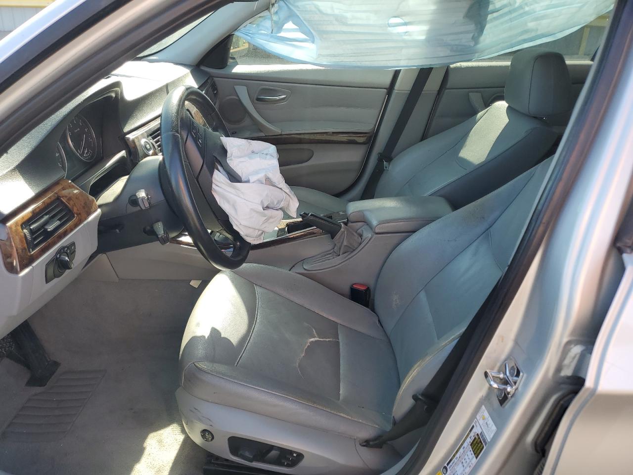 wbava37548nl56985 WBAVA37548NL56985 2008 BMW 328 I