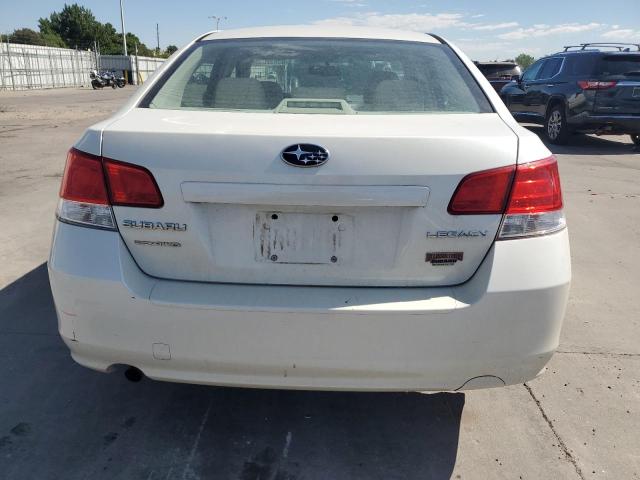  SUBARU LEGACY 2014 Biały