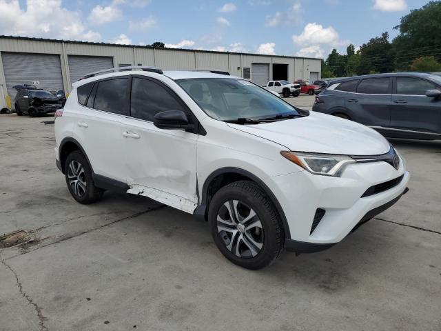 Паркетники TOYOTA RAV4 2017 Белы