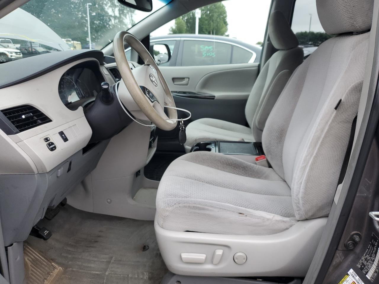 2014 Toyota Sienna Le VIN: 5TDKK3DC9ES521442 Lot: 64471525