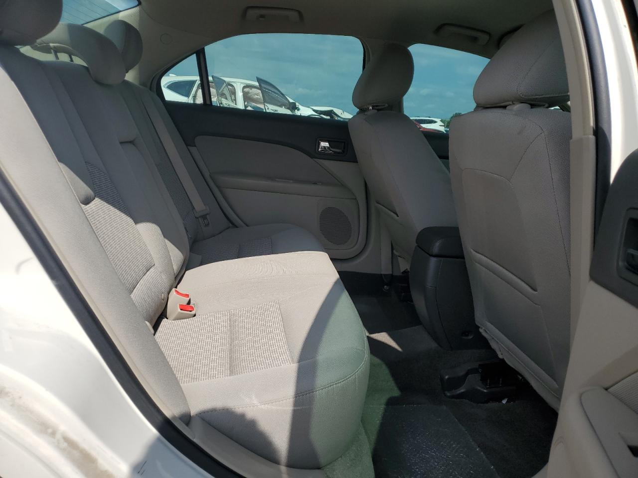 2011 Ford Fusion Se VIN: 3FAHP0HG0BR147010 Lot: 65421765