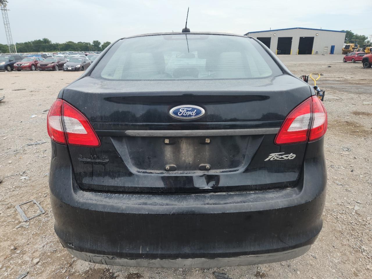 2011 Ford Fiesta S VIN: 3FADP4AJ9BM125077 Lot: 65085645