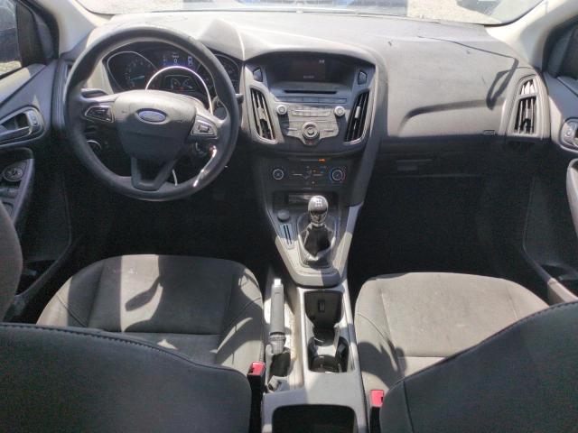  FORD FOCUS 2017 Silver