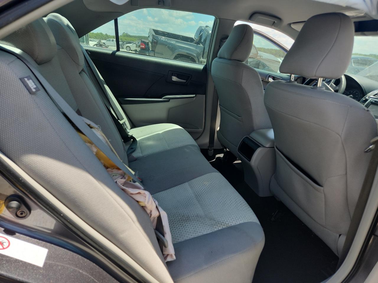 4t1bf1fk5eu834184 4T1BF1FK5EU834184 2014 Toyota Camry L