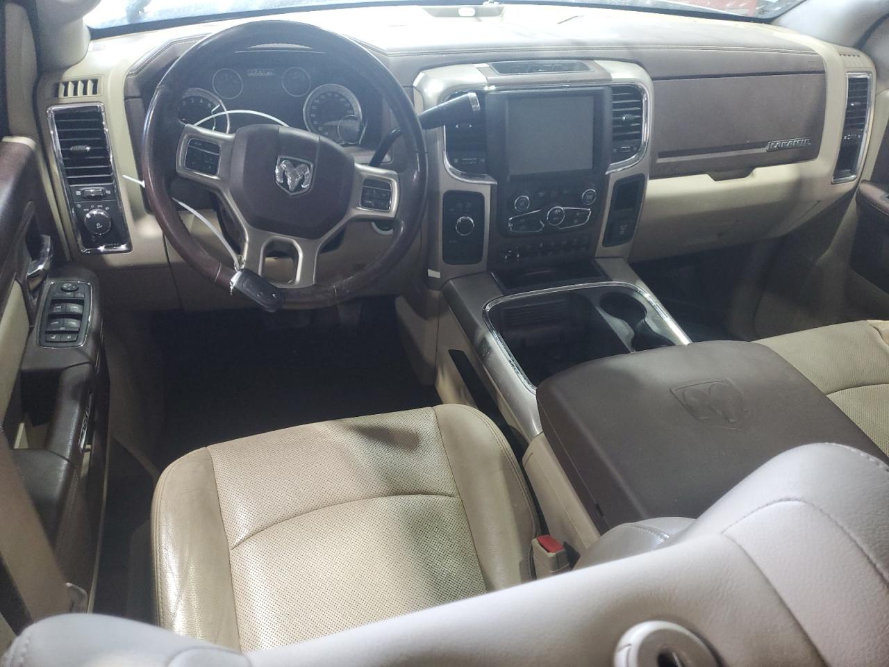 2016 Ram 3500 Laramie VIN: 3C63RRJLXGG377447 Lot: 65759655