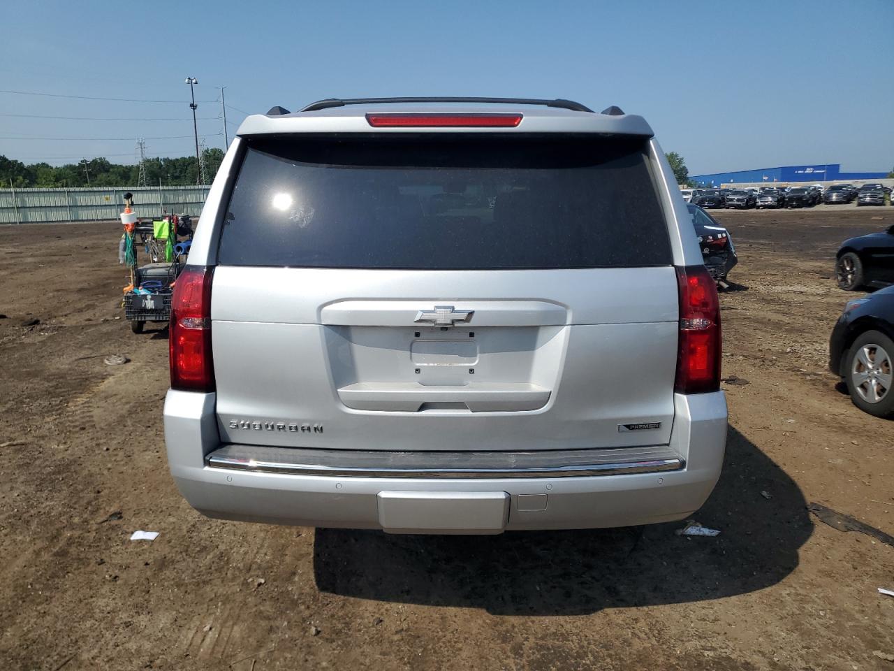 1gnskjkc5jr298422 1GNSKJKC5JR298422 2018 Chevrolet Suburban K1500 Premier