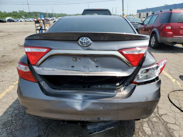  TOYOTA CAMRY 2017 Серый