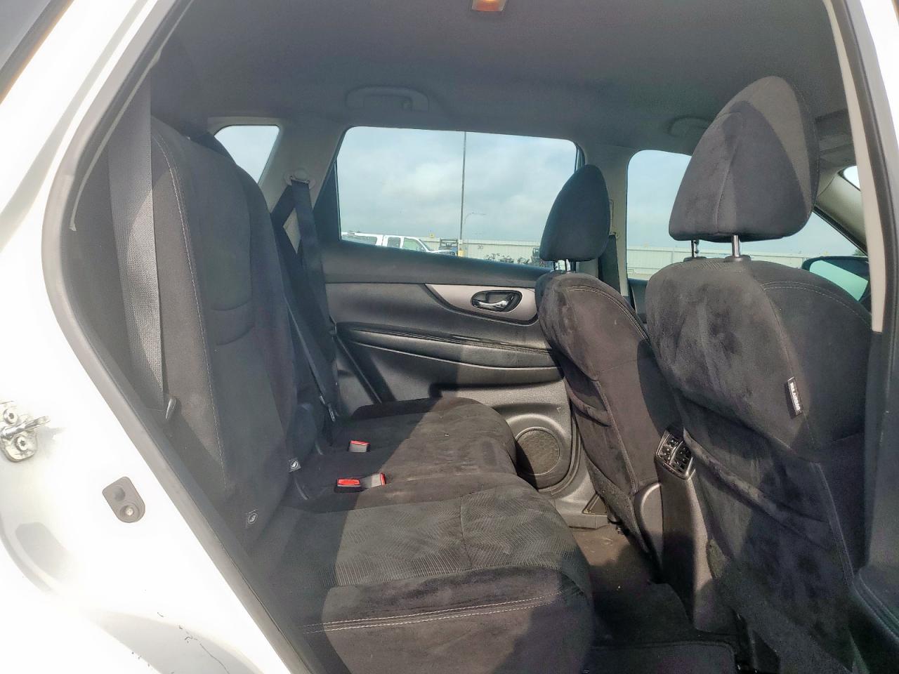 2016 Nissan Rogue S VIN: 5N1AT2MT4GC845465 Lot: 65141915