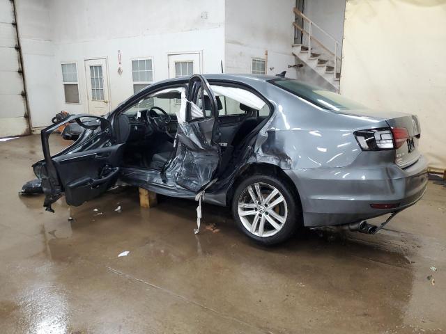 Sedans VOLKSWAGEN JETTA 2017 Szary