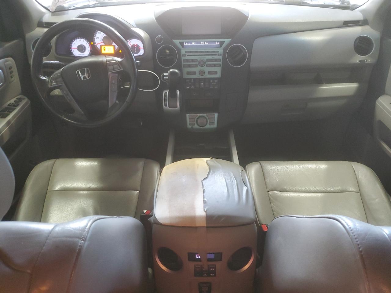 2010 Honda Pilot Touring VIN: 5FNYF4H82AB014813 Lot: 65256175