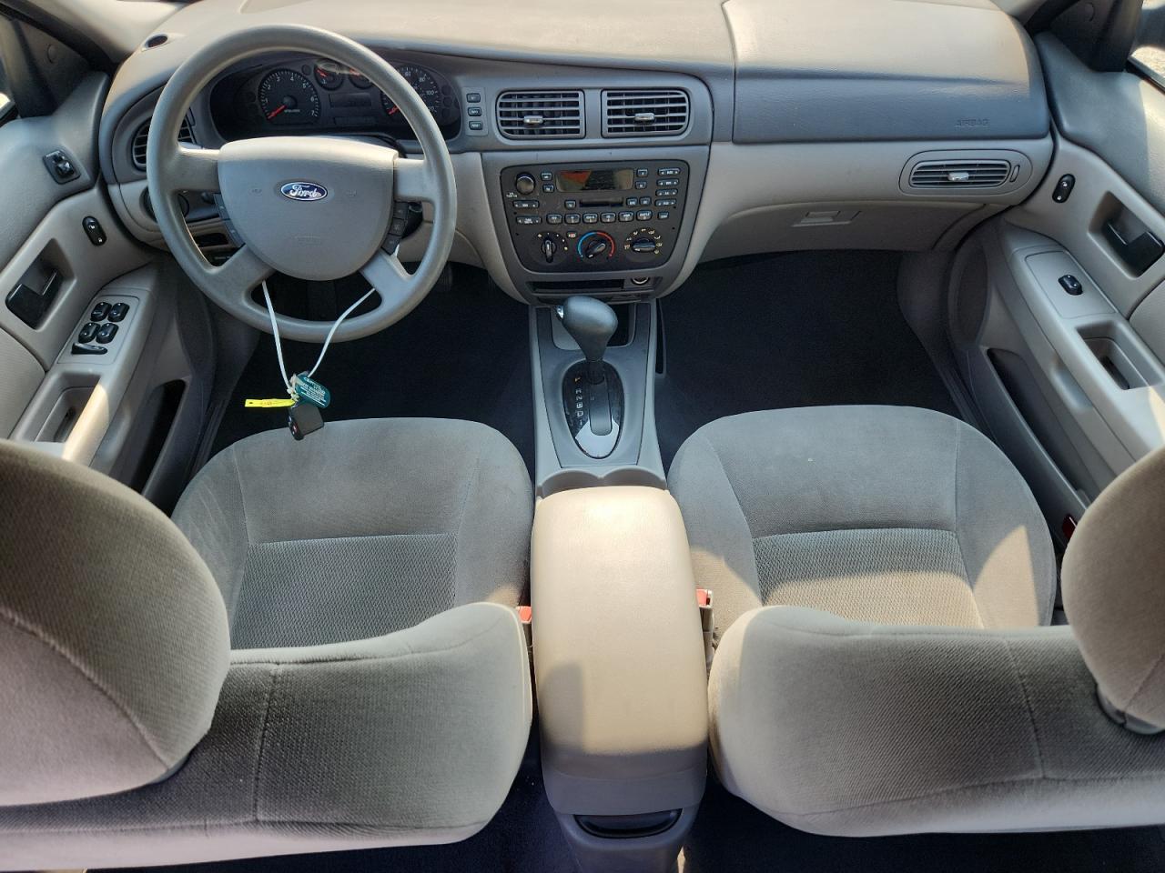 2005 Ford Taurus Se VIN: 1FAFP53275A183050 Lot: 63699065