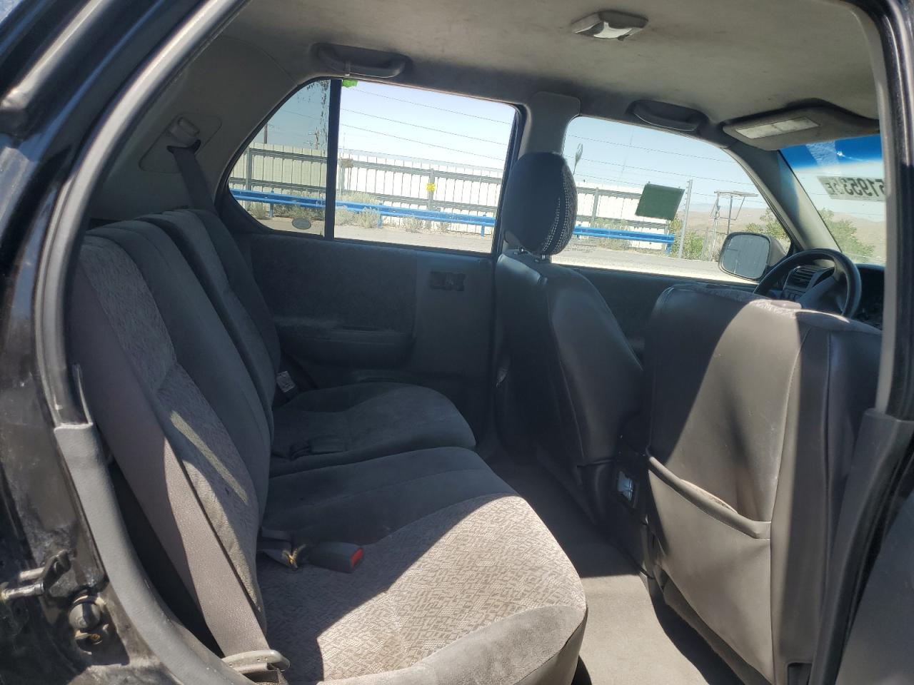 2002 Isuzu Rodeo S VIN: 4S2DM58W324340853 Lot: 72073945