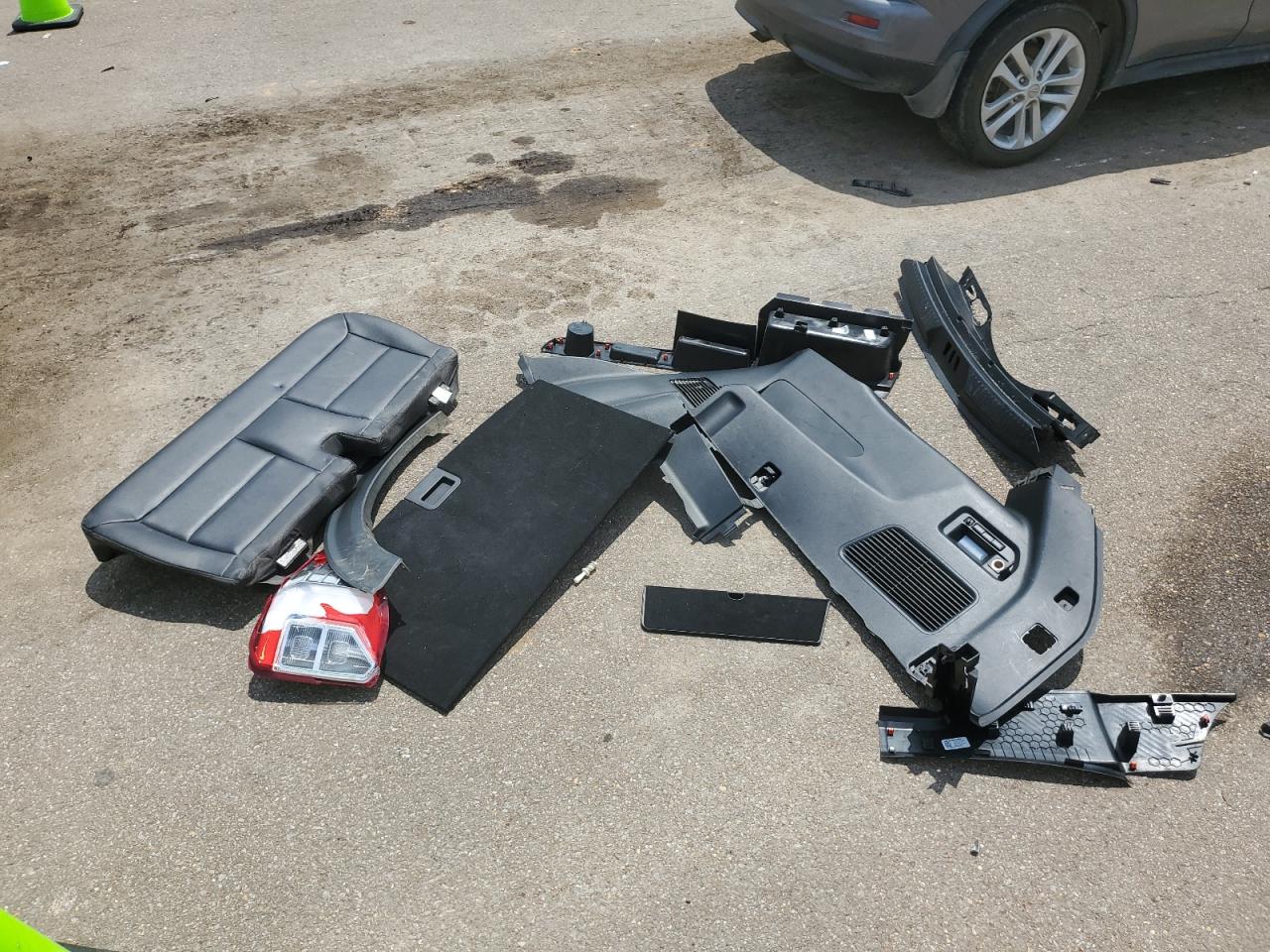 2022 Ford Explorer Limited VIN: 1FMSK7FH3NGA82728 Lot: 62945225