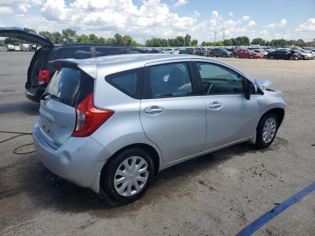  NISSAN VERSA 2014 Srebrny