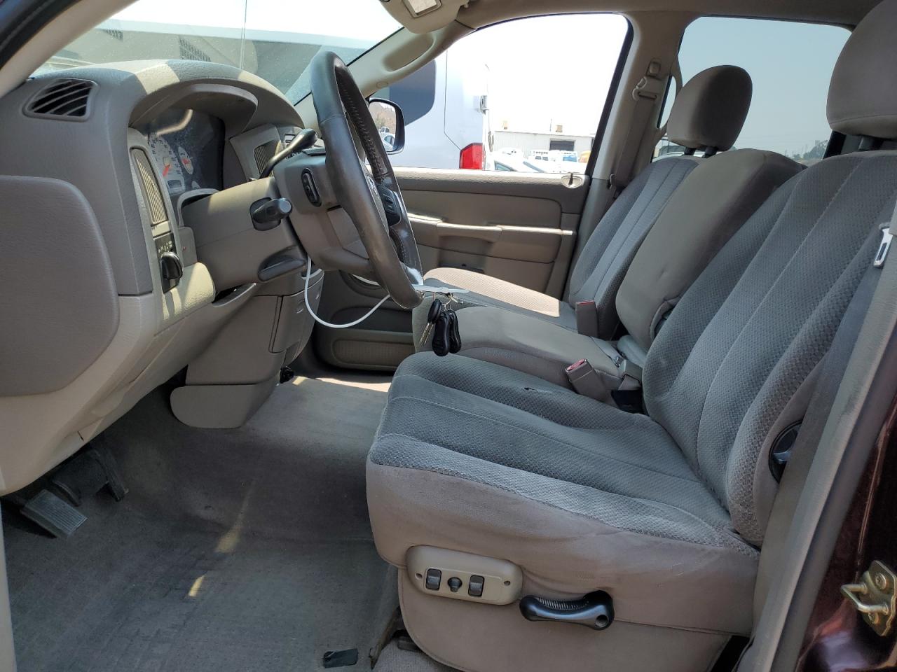 2004 Dodge Ram 1500 St VIN: 1D7HA18D34J292911 Lot: 64752165