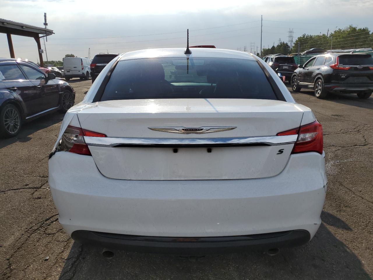 2012 Chrysler 200 S VIN: 1C3CCBHG6CN263672 Lot: 63944545