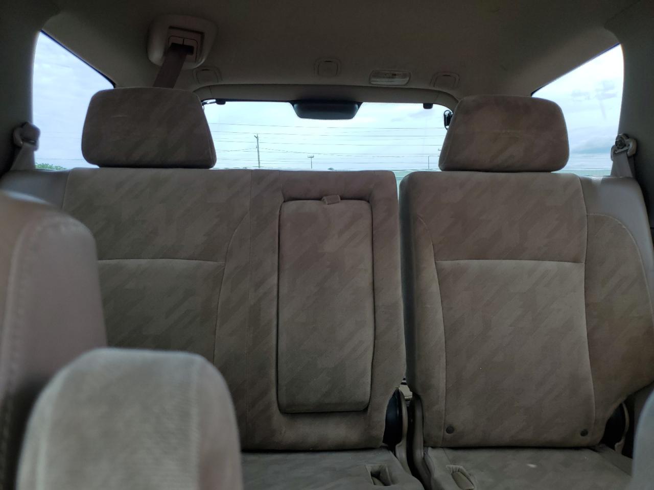 2004 Honda Cr-V Ex VIN: SHSRD78814U205390 Lot: 65400485
