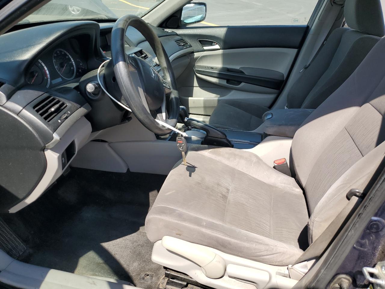 2011 Honda Accord Lx VIN: 1HGCP2F39BA070195 Lot: 66774415