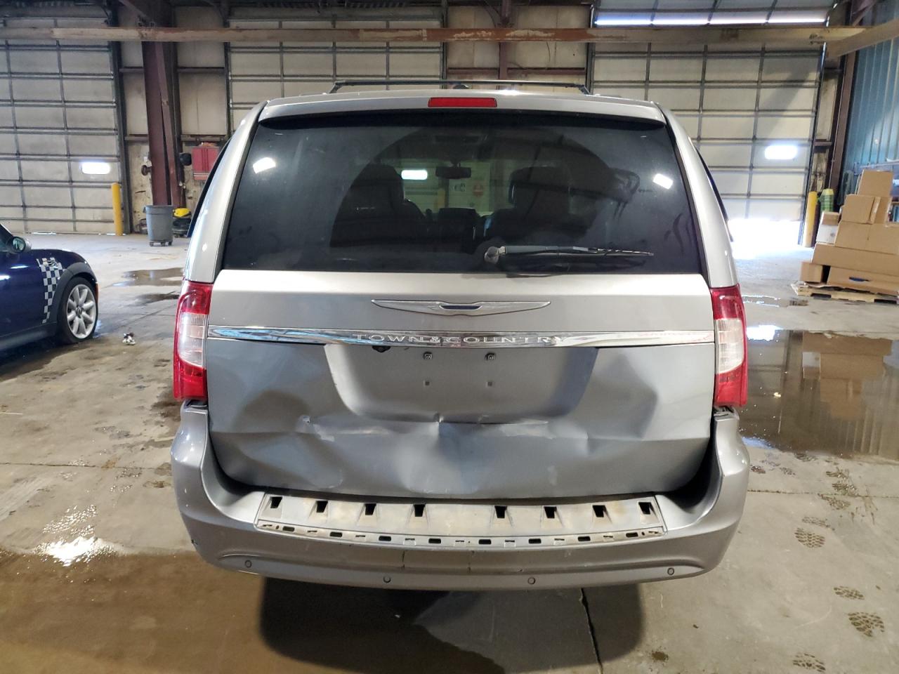 2013 Chrysler Town & Country Touring L VIN: 2C4RC1CG9DR596962 Lot: 65720635