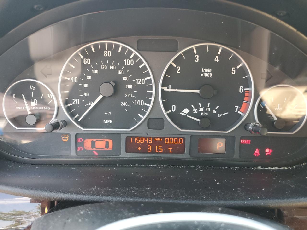 2003 BMW 330 Xi VIN: WBAEW53423PG20991 Lot: 62170005