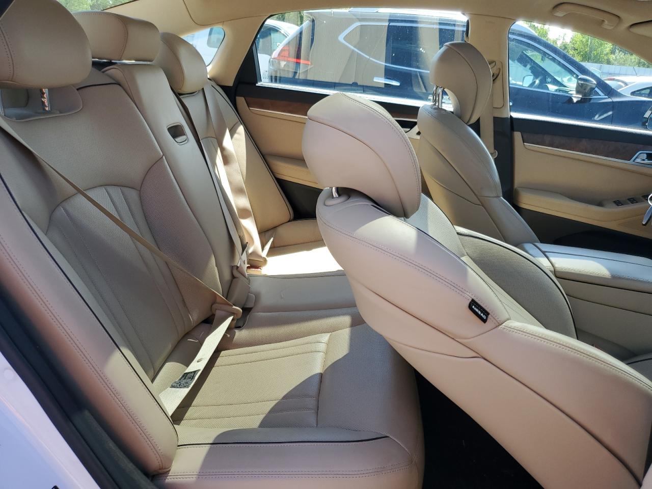 2017 Genesis G80 Base VIN: KMHGN4JE6HU191764 Lot: 64662215