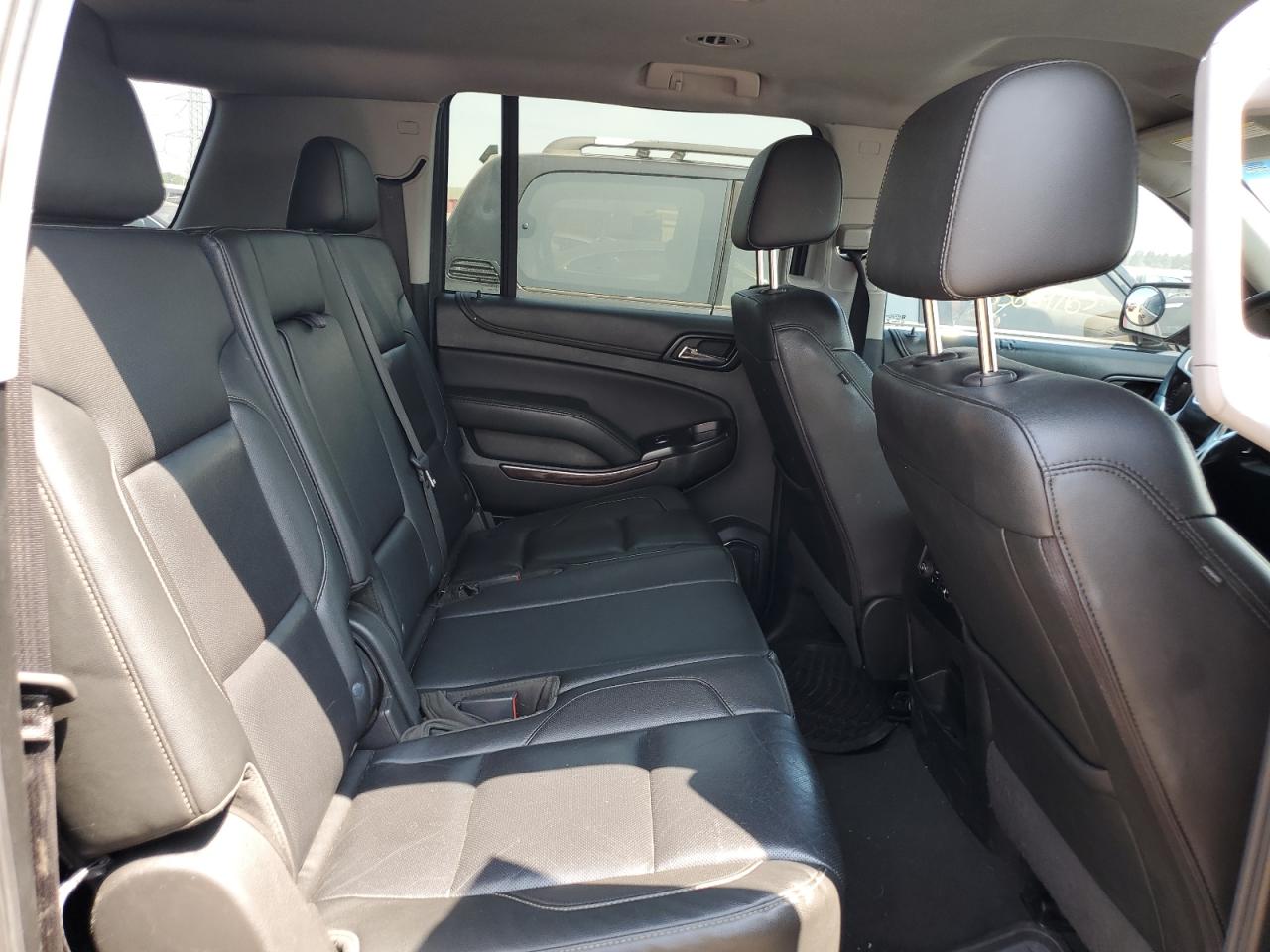 2019 GMC Yukon Xl C1500 Slt VIN: 1GKS1GKC1KR402036 Lot: 65318805