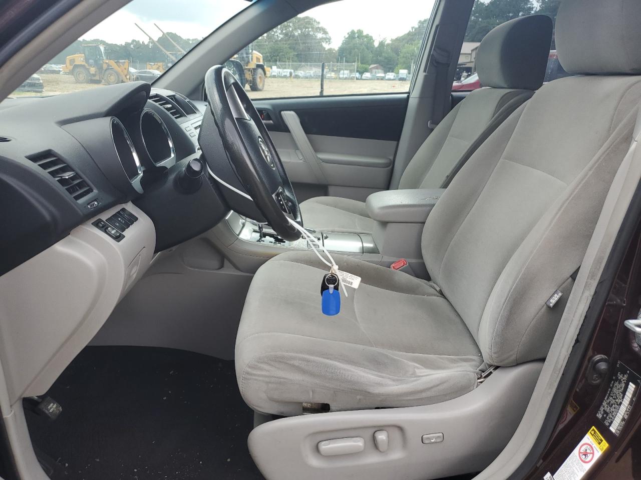 2012 Toyota Highlander Base VIN: 5TDZA3EHXCS023453 Lot: 64404715