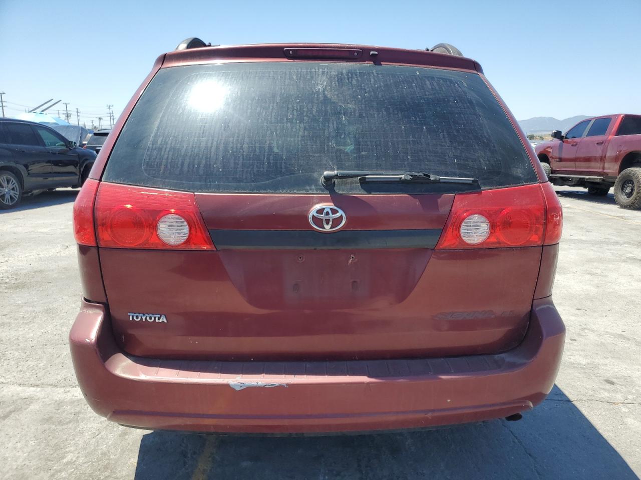 2008 Toyota Sienna Ce VIN: 5TDZK23C68S157219 Lot: 63195445