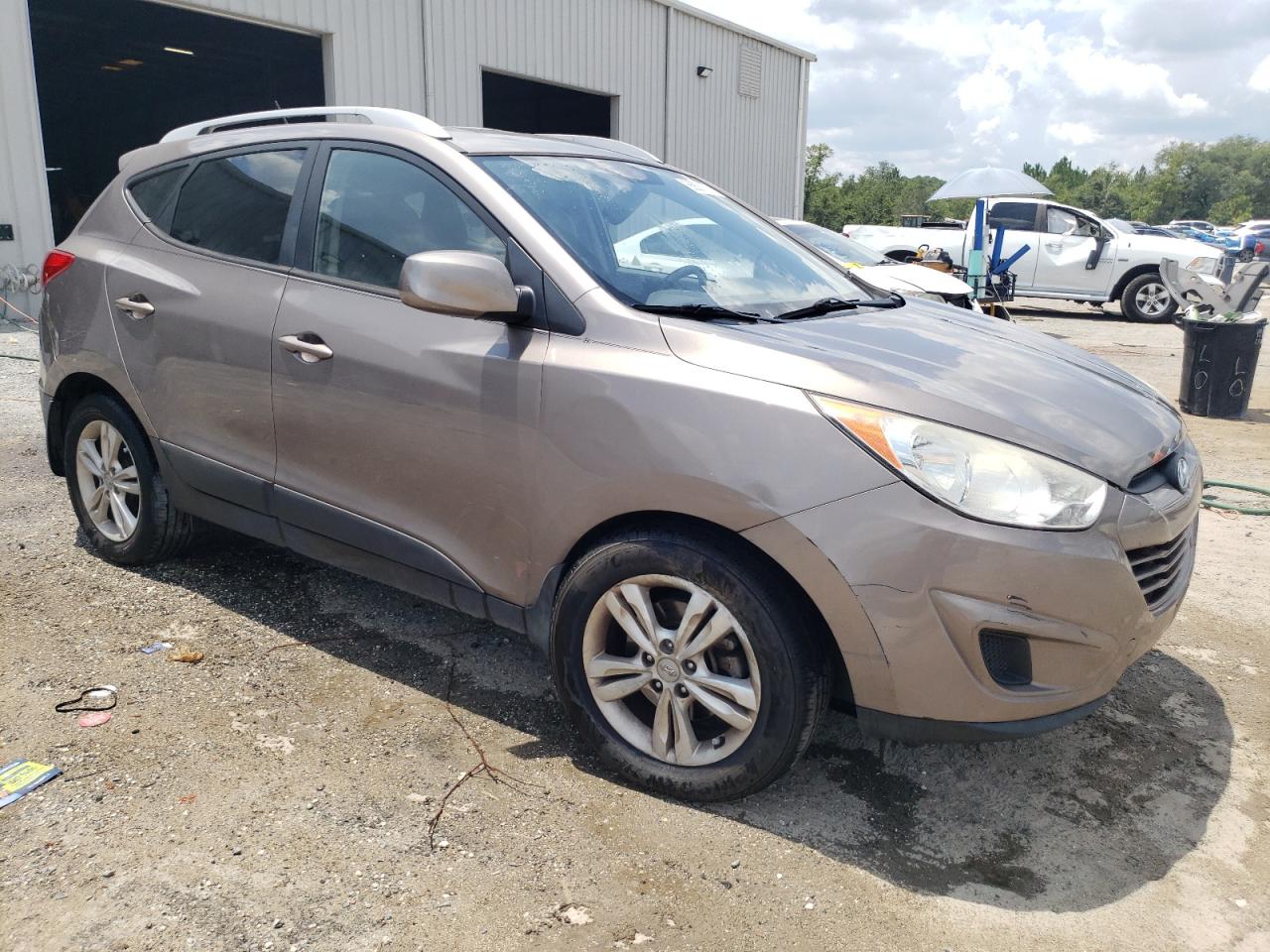2011 Hyundai Tucson Gls VIN: KM8JUCAC2BU286900 Lot: 66805185