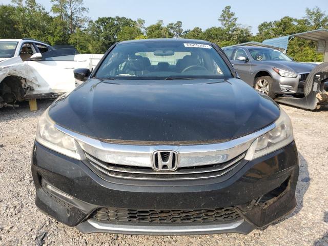 Sedans HONDA ACCORD 2017 Czarny