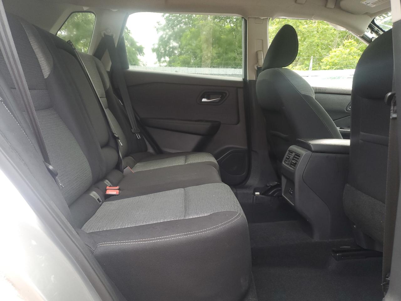 2022 Nissan Rogue Sv VIN: 5N1BT3BB0NC676451 Lot: 63060275