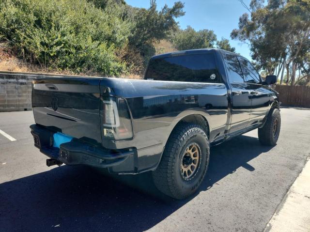  RAM 1500 2018 Czarny