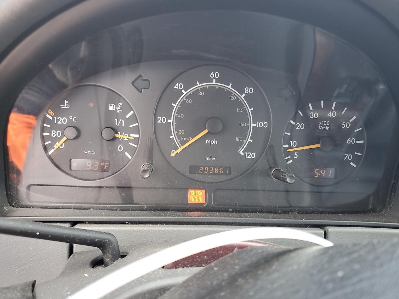 1999 Mercedes-Benz Ml 320 VIN: 4JGAB54E8XA142341 Lot: 63270945